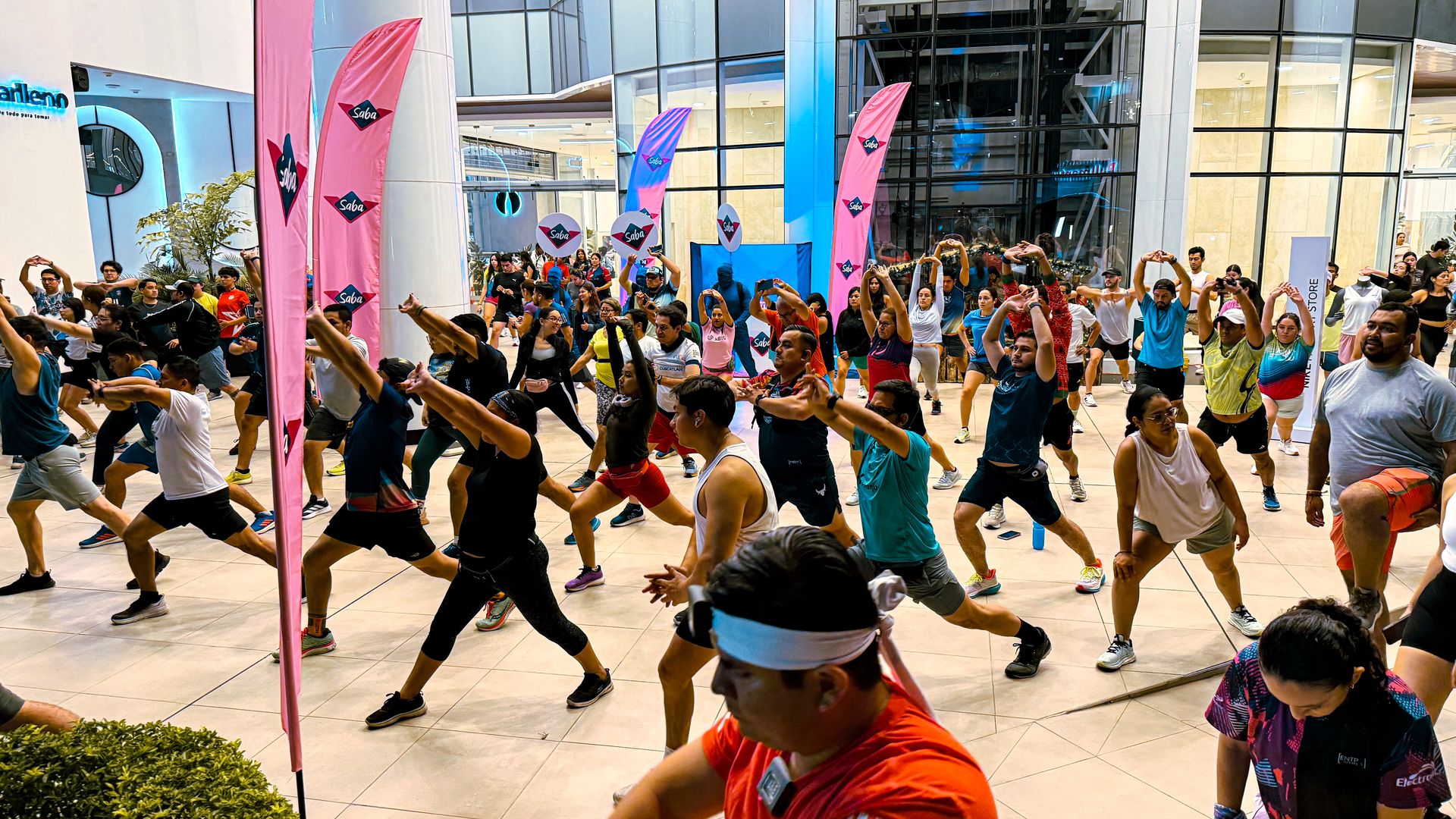Clase de Bailes + Entrenos Funcionales